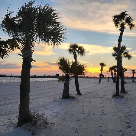Seaside Treasure Apartment Biloxi Bagian luar foto